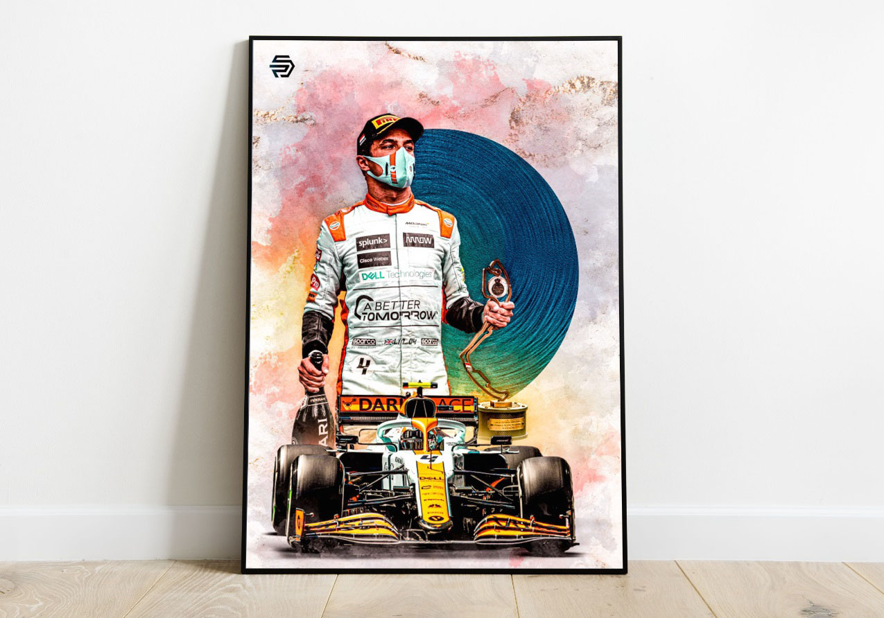 Lando Norris con los colores Azul y Naranja Gulf Mónaco 2021